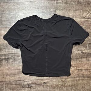 lululemon athletica Black Short Sleeve Tee